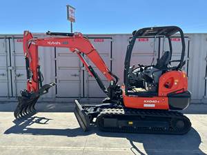 รถตักดินขนาดเล็ก Kubota KX040-4 พร้อมเครื่องยนต์ดีเซลกำลังสูง 42.4 แรงม้า และปั๊มแบริ่งเพื่อการทำงานที่มีประสิทธิภาพในสถานที่ทำงาน ขาย - Product Image 5