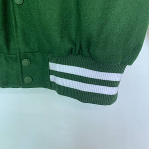 Veste universitaire d'hiver en cuir véritable pour hommes, élégante, fabricant de veste en cuir PU d'hiver avec patch en chenille brodé sur mesure - Product Image 3