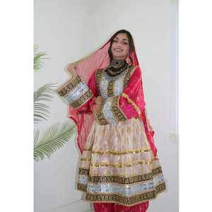Robe maxi traditionnelle afghane Kuchi en gros, faite à la main, brodée avec des miroirs, des pièces de monnaie et un design tribal pour femmes ODM - Product Image 6
