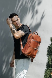 Personnalisé Unisexe Grand Urbain Vintage En Cuir Véritable Sac À Dos Duffle Sac Bonbons Hipster Style École Travail Voyage Gym Usage Quotidien - Product Image 4