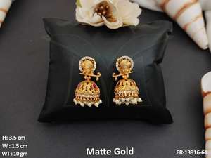 Boucles d'oreilles de bijoux de temple en or mat royal Boucles d'oreilles ethniques indiennes exquises parfaites pour les mariages nuptiaux et les festivals - Product Image 6