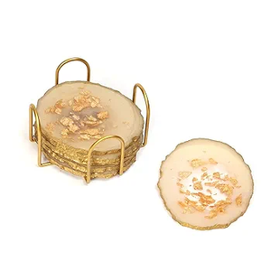 Sous-verre en résine de haute qualité sous-verre fait main avec support en métal pour bureau maison et bureau utiliser des sous-verres de forme irrégulière en pierre - Product Image 1