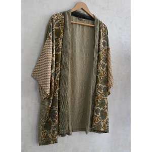 Robe de nuit en soie pour femmes, taille plus, décontractée, respirante, style kimono, longueur genoux, motif floral, automne - Product Image 2