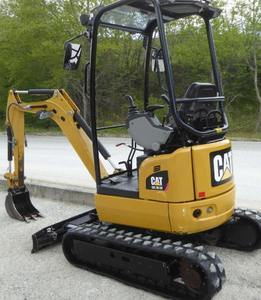 รถขุดตีนตะขาบขนาดเล็ก Caterpillar 301.7 มือสอง คุณภาพสูง พร้อมเกียร์ เครื่องยนต์ PLC ลูกปืน ปั๊ม น้ำหนักใช้งาน 2 ตัน - Product Image 1
