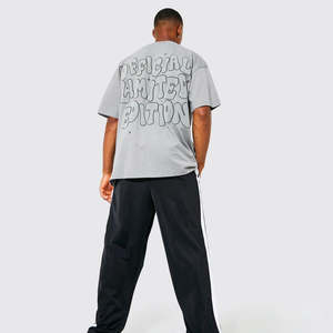 T-shirt oversize pour homme, streetwear, 100% coton, écologique, respirant, mode, vêtement de tous les jours, avec logo sur le devant, prix direct d'usine - Product Image 4