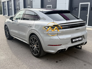   Cayenne 2025 SUV Automatique Turbo Essence Phares LED Intérieur Cuir Jantes Alliage R21 Toit Ouvrant Panoramique - Product Image 5