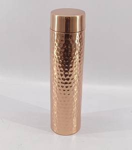 Accessoires de cuisine de couleur brunâtre Bouteille d'eau en cuivre en métal unique personnalisée - Product Image 2