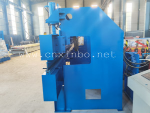 China Xinbo Hydraulische Biegemaschine für 0,3-0,8 mm Dicke Faltbare 6m Blechplatten - Product Image 2