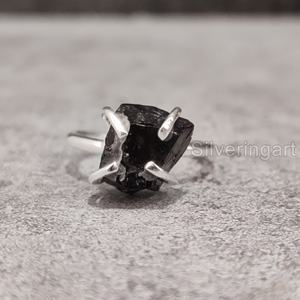 Joyería de piedra en bruto, anillo para mujer, granate Natural, piedra preciosa cruda, piedra natal de enero, banda de punta de Navidad, anillo de Plata de Ley 925 - Product Image 1