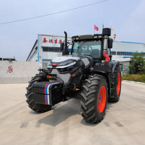 Tractor de Ruedas de Alta Calidad de 260HP con Motor Weichai, Maquinaria Agrícola 4x4 para Trabajos Forestales y Movimiento de Tierras - Product Image 1