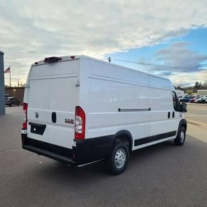 ¡Oferta Imperdible! Super limpio, 2021 R-A-M ProMaster 3.6L V6 Power FWD Automático de 6 velocidades, blanco con acabado transparente, furgoneta de carga de lujo - Product Image 2