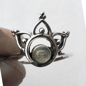 Venta al por mayor indio hecho a mano 925 plata esterlina labradorita piedra preciosa anillo bohemio paz diseño cristiano estilo Unisex hombres para - Product Image 1