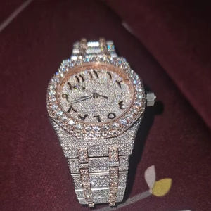 Reloj Hip Hop Bling para hombre de lujo para Ice Out, cronógrafo de diamantes de plata helada con diamantes simulados completos, movimiento de cuarzo Ronda - Product Image 1
