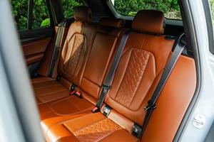 Lucidd Grand Touring RWD 2022, conduite à gauche, turbo, automatique, intérieur luxueux et lumineux, faible kilométrage, état neuf - Product Image 5