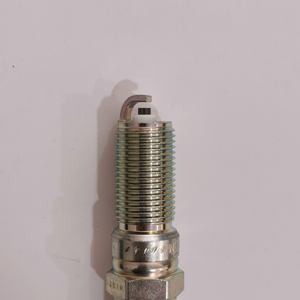 NGKスパークプラグ純正イリジウムオートエンジンシステム4559 TR5B-13 フォードフォーカス（DAW、DBW）、フォーカスサルーン（DFW）、1219309用 - Product Image 6