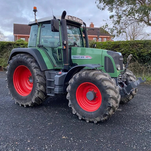 Tracteur agricole Fendt 415 disponible à bas prix - Product Image 1