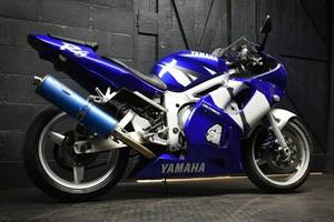 Motos deportivas YZF-R6 2024 usadas de 600-1000cc, motocicleta de carreras de alto rendimiento con parabrisas y frenos de disco dobles en venta - Product Image 4