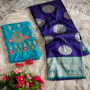 Sari de Seda Banarasi Premium VASTRA COTTAGE con Pallu Rico, Borde de Diseño en Contraste, Incluye Blusa con Bordado Aari - Product Image 4