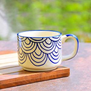 Juego de Tazas de Café de Cerámica Creativas de Alta Demanda con Logotipo y Diseño de Corazón, Taza de Gres para Té de la Tarde de la India - Product Image 1