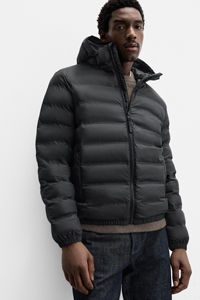 Veste d'hiver matelassée légère à capuche grande taille avec col montant, poignets élastiques, fermeture éclair et poches intérieures pour hommes - Product Image 5