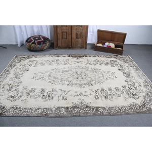 พรมตุรกีวินเทจ ขนาดใหญ่ 5.9x9.2 ฟุต พรมขนสัตว์ลายดอกไม้สีขาวเทา - Product Image 3