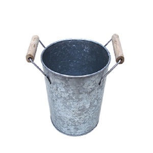 modern galvanized planter metal bucket with side handle galvanized planter garden <b>herb</b> <b>pot</b> galvanized iron planter bucket - Product Image 1