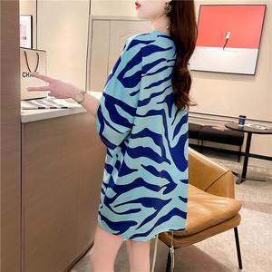 Custom พิมพ์โลโก้ฤดูร้อนใหม่แฟชั่นหลวมลูกเรือคอสั้นแขนเสื้อ100% Cotton 3d ลายนูนขนาดใหญ่ T เสื้อผู้หญิง - Product Image 5