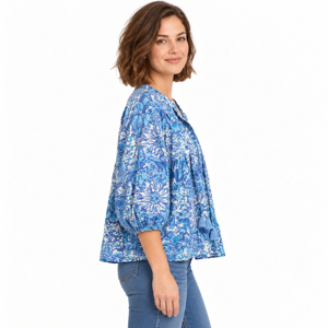 Blusa de Verano con Estampado Indio, Diseño Floral Bohemio Informal, Transpirable, Ecológica, Hecha a Mano, Cuello en V, Botones, Manga Abullonada, 100% - Product Image 1