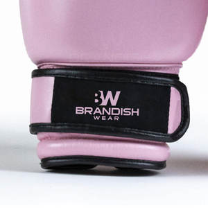 Gants de boxe avec logo personnalisé en gros Gants de boxe légers à prix abordable fabriqués au Pakistan - Product Image 3