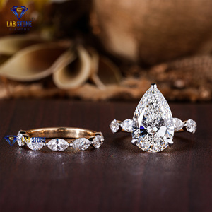 Bague en or rose avec diamant taillé en poire 8.89 TDW par Lab-Stone / Elegance en trois exemplaires, étincelle sans fin/couleur EF-VS - Product Image 3