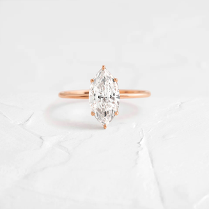 Alta calidad Fancy VVS Moissanite 1.00CT Marquise Cut Compromiso/Anillo de bodas Último diseño de solitario simple Punta de oro rosa - Product Image 2