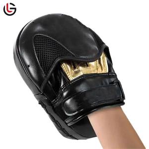 Guantes de enfoque con logotipo personalizado de alta calidad, guantes de entrenamiento de boxeo y lucha de cuero PU, nuevo diseño superior - Product Image 3