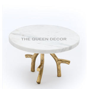 Soporte de pastel de Metal antiguo de alta calidad con mango dorado Nuevo diseño único para Decoración de Pastel elegante Herramientas de pastel al por mayor - Product Image 2