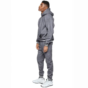 Nouveau modèle Survêtements de jogging 2 pièces grande taille pour hommes et femmes Ensembles de survêtements d'hiver pour l'entraînement - Product Image 2