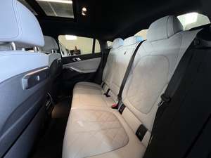 CLEAN 2024 BMW X6 XDrive40i Conduite à gauche Norme Euro IV Émissions 50001-75000 Miles 200-250 ch - Product Image 3