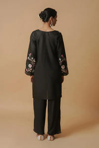 Kurta de algodón de trabajo Arri de Cachemira tradicional para mujer negro con bordado Multicolor estilo indio pakistaní para fiestas de verano - Product Image 5