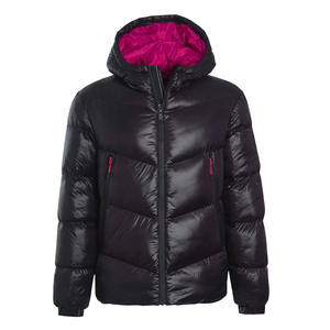 แจ็กเก็ตขนเป็ดแบบรูดซิปมีกระเป๋าด้านหน้าสำหรับผู้ชายสีดำมีฮู้ด - Product Image 1