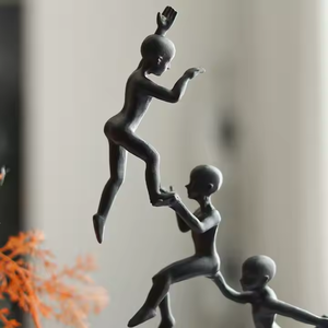 Ornements en métal de luxe nordique modernes, sculptures pour la décoration de la maison - Cadeau d'anniversaire et de fête de mariage - Product Image 3