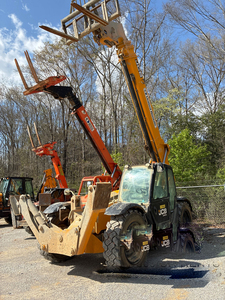 2018 510-56 Used Telehandler Reliable Industrial Lifting Equipment Wholesale - Product Image 6