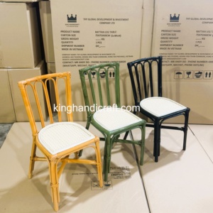 Silla Infantil de Ratán Hecha a Mano para Alquiler, Muebles Infantiles de Grado Comercial para Alquiler de Eventos y Suministro de Fiestas al por Mayor - Product Image 2