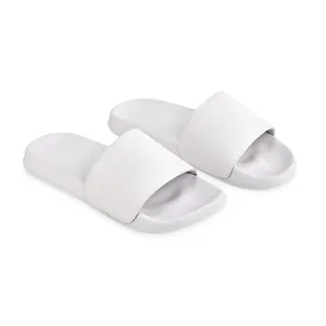 Chaussons et chaussettes aquatiques antidérapants personnalisés KOLAM – Pantoufles de merchandising - Product Image 5