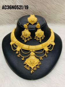 Collier court plaqué or d'un gramme, design tendance - Product Image 2