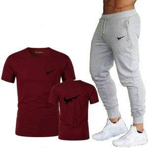 2025 New Design Fashion Streetwear <b>Track</b> Suit Men Pullover <b>T</b>-Shirt and Pants Jogging Sweatsuit Tracksuit for Men - Product Image 5