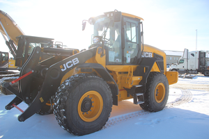 รถตักล้อยาง JCB 437 ประสิทธิภาพสูง เครื่องจักรก่อสร้าง น้ำหนัก 25800 กก. 0-2000 ชั่วโมง สีเหลือง พร้อมอุปกรณ์เสริมสีดำ - Product Image 2