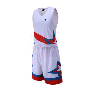 Vêtements de sports de plein air 2025 polyester matériel de haute qualité poids léger meilleure conception logo personnalisé uniforme de basket-ball - Product Image 1