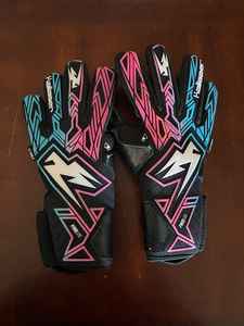 High Quality Customizable Premium Leather Goalkeeper <b>Gloves</b> Personalized Fit Comfortable Soccer Latex Grip Wholesale - Product Image 3