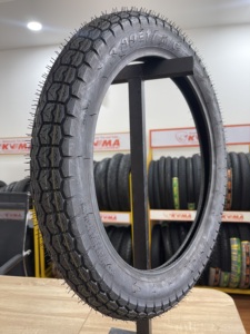 Pneu de moto en caoutchouc naturel + nylon noir KUMA K102A 3.00-17 de fabrication vietnamienne, best-seller, premium, 4PR/6PR/8PR plis - Product Image 3