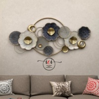 Décoration Murale Métallique Art Déco Moderne Texturée Florale – Nouveaux Designs, Tailles Personnalisées pour Pâques, Idéale pour la Maison, le Bureau, les Hôtels et les Restaurants