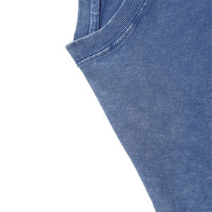 Tshirt oversize pour hommes et femmes avec tissu d'été respirant personnalisable look vintage idéal pour les marques de streetwear - Product Image 3