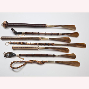 The Monarch Brass <b>Shoe</b> Horn Luxurious <b>Shoe</b> Helper with Contoured <b>Grip</b> <b>for</b> a Regal <b>Shoe</b>-Wearing Experience - Product Image 6